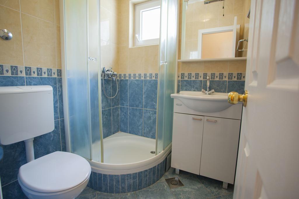 Apartments Makarska Kültér fotó