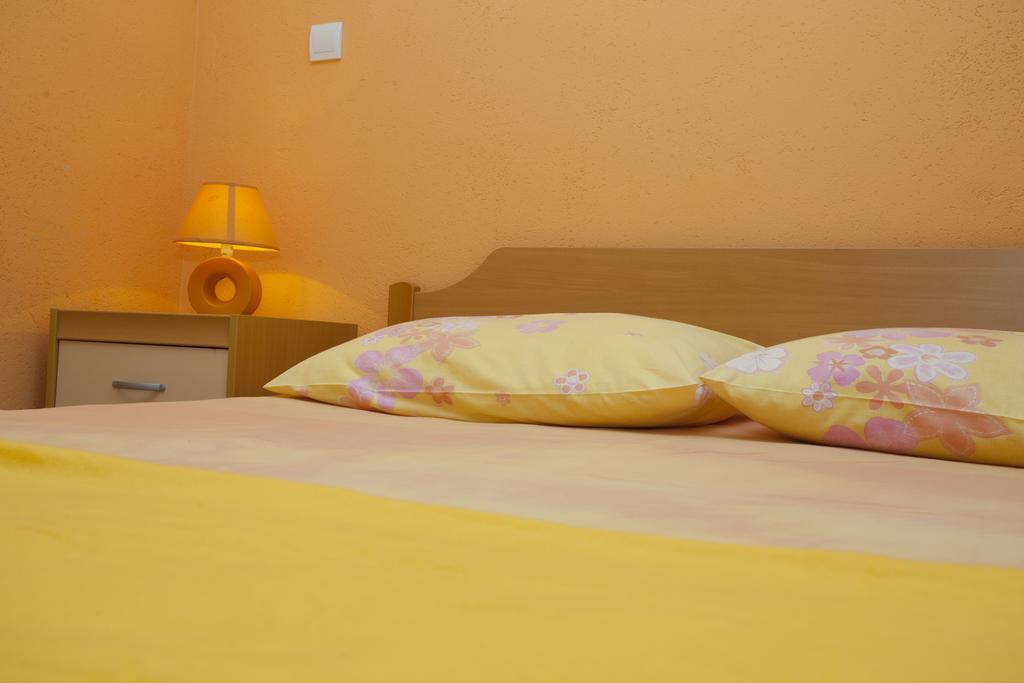 Apartments Makarska Kültér fotó
