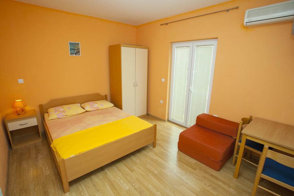 Apartments Makarska Kültér fotó