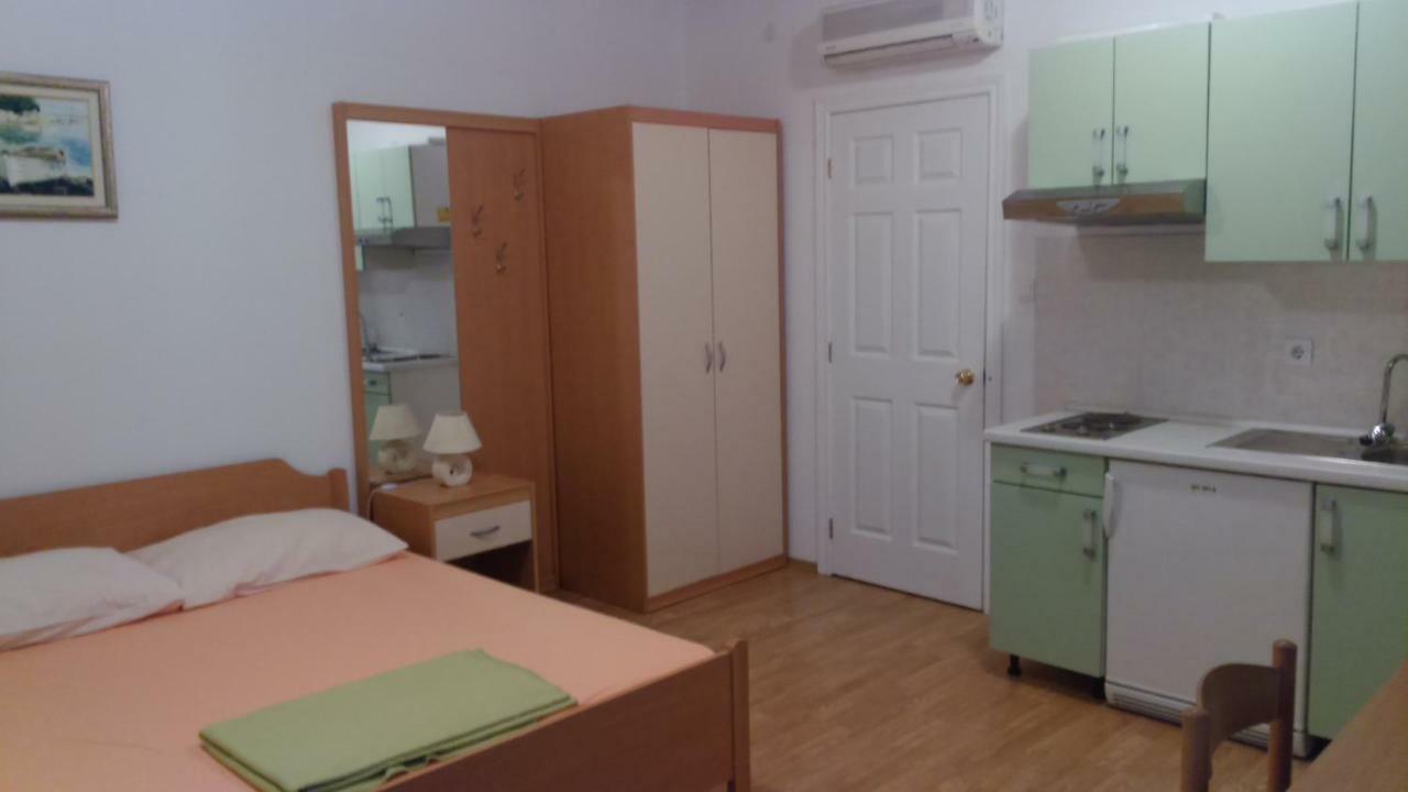 Apartments Makarska Kültér fotó